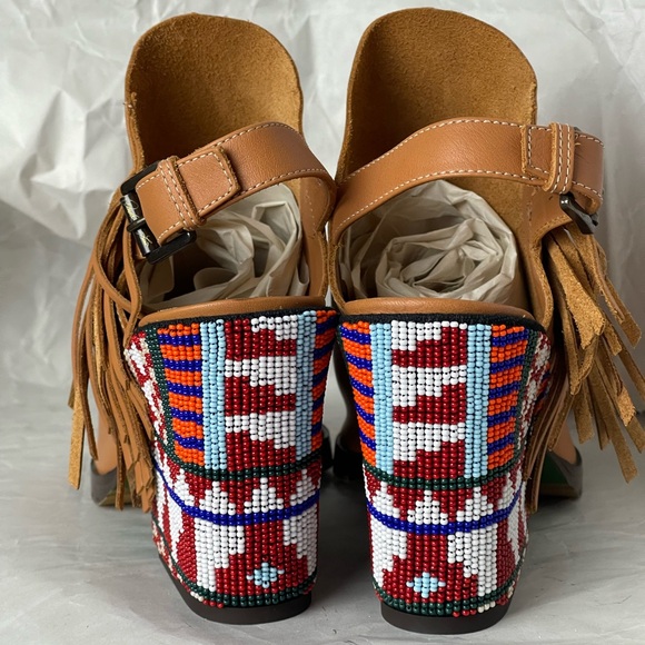 NWOT Donald J. Pliner OMARA Donald & Lisa Signature Beaded Block Heels Size 8.5 - Picture 4 of 17